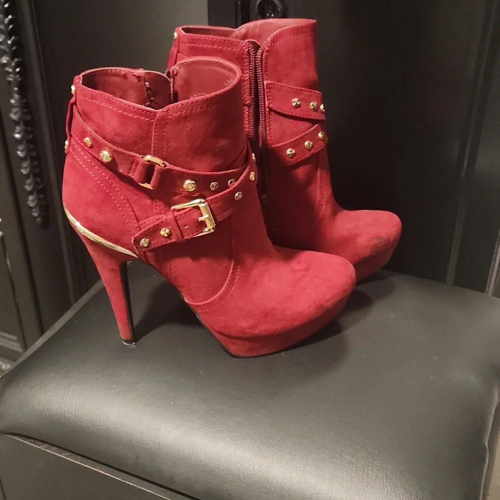 Booties - Picture 1 of 4